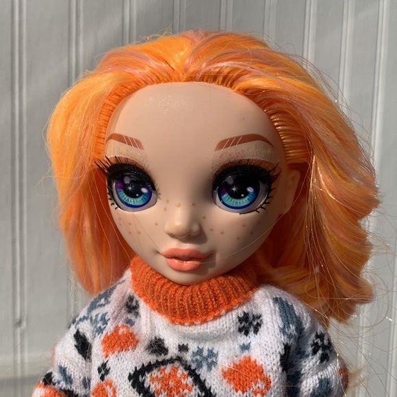 Poppy Rowan Rainbow High with Tito’s Vodka sweater - Picture 3 of 13